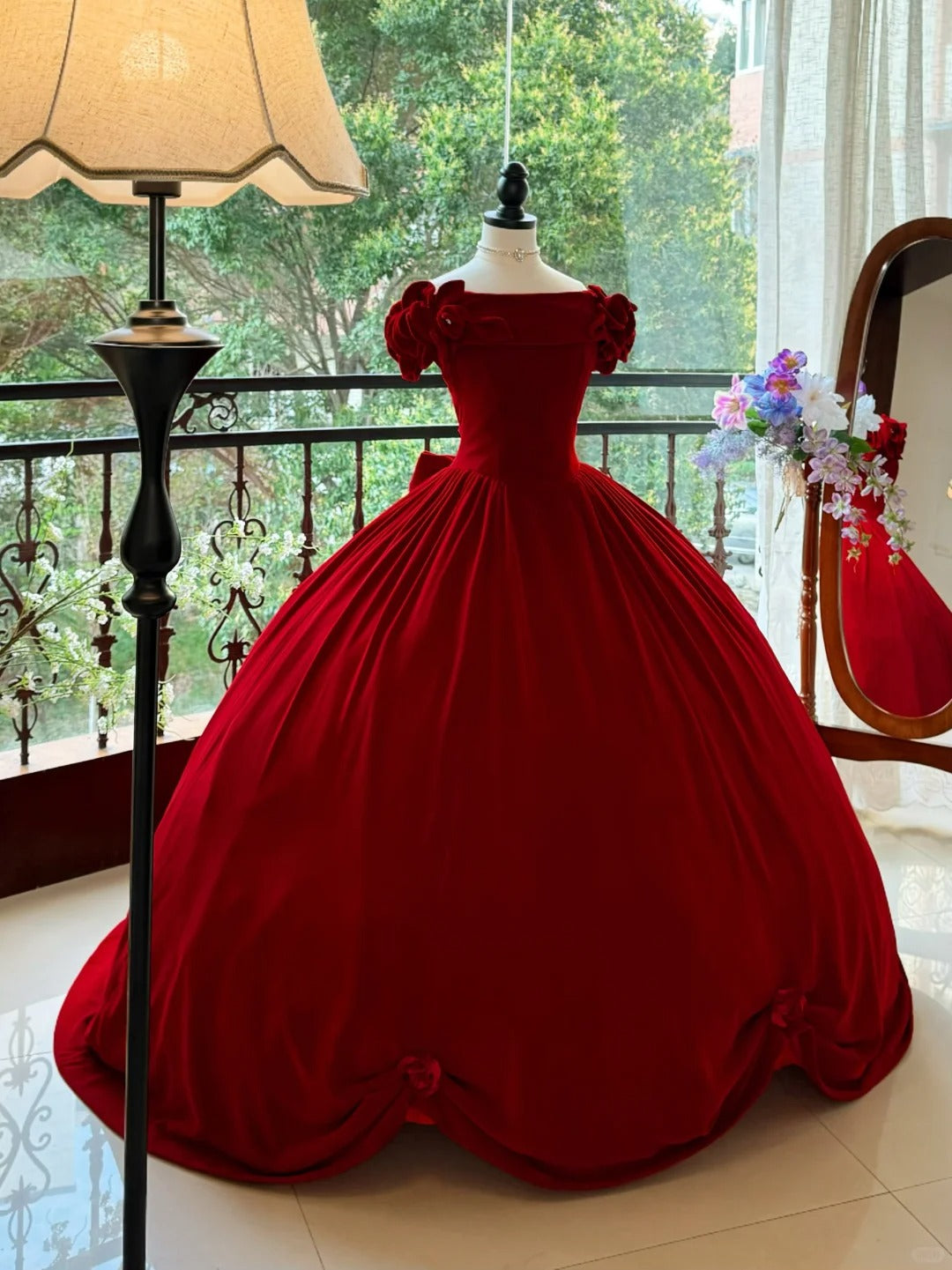 Girlhomeshops - Burgunderrot, elegant, Retro, lang, Samt, Quinceanera-Kleid, Ballkleid, Abschlussballkleid, Prinzessinnenkleid, gh5005