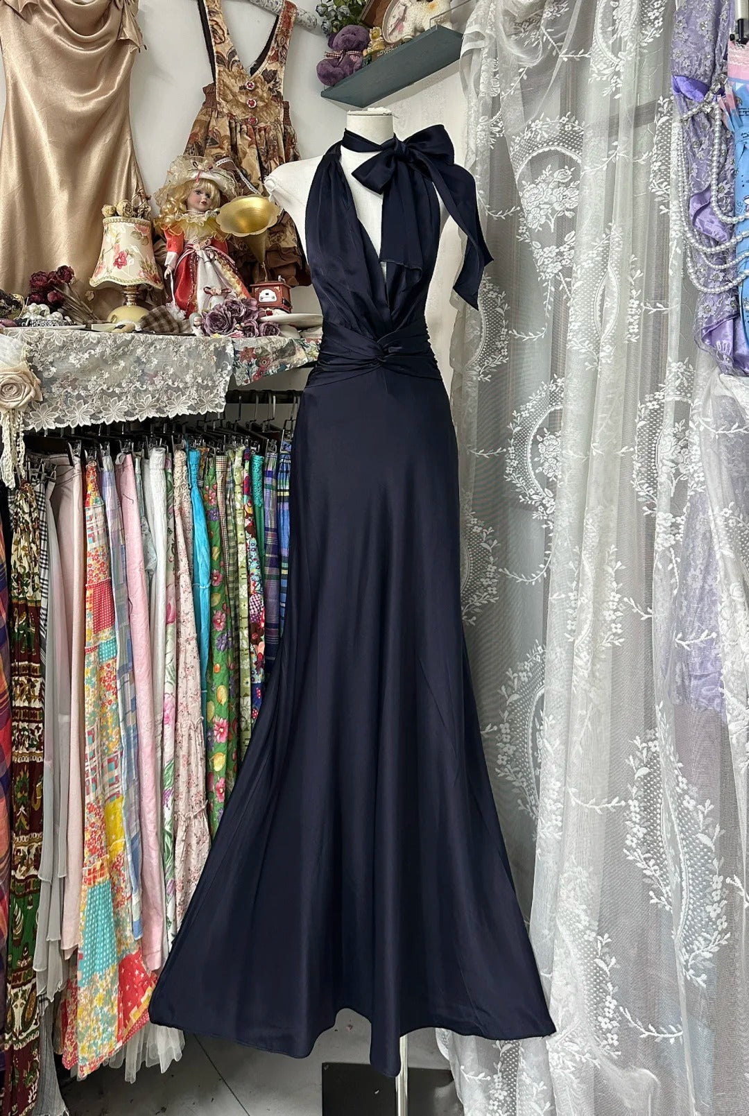 Girlhomeshops - Robe de soirée longue en satin bleu foncé, coupe trapèze, élégante et simple, gh5191