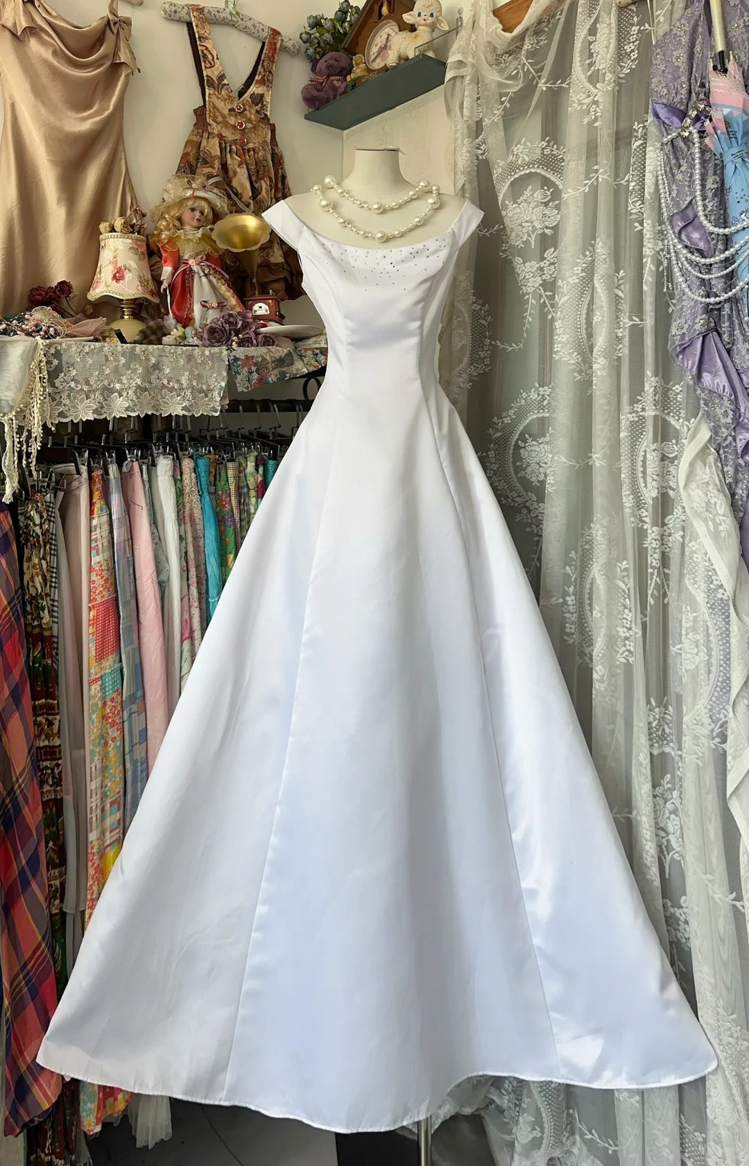 Girlhomeshops - Robe de soirée longue en satin blanc, coupe trapèze, élégante et simple, gh5190