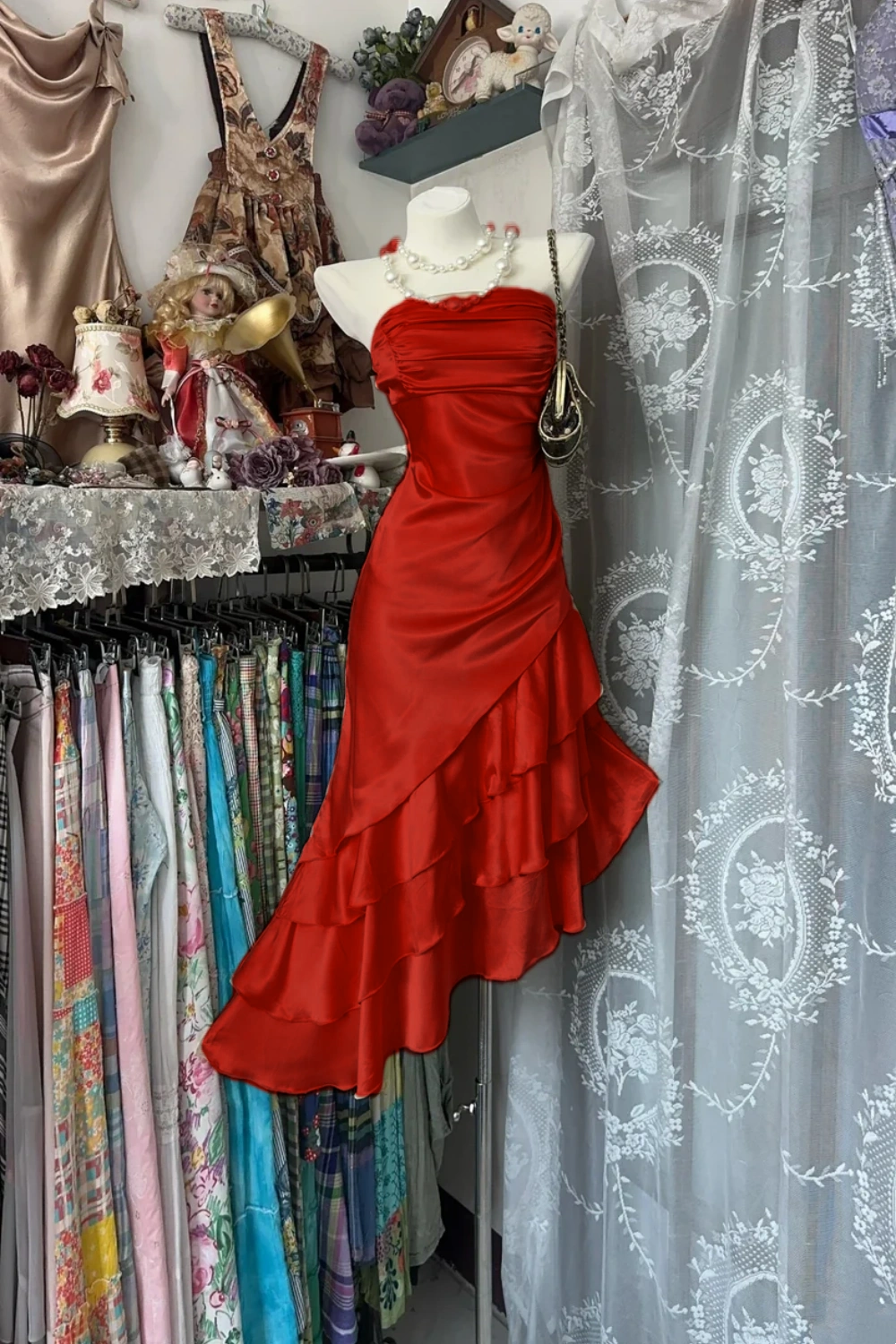 Girlhomeshops-Champagne Short Ruffle Satin Homecoming Dress Birthday Dress gh5246