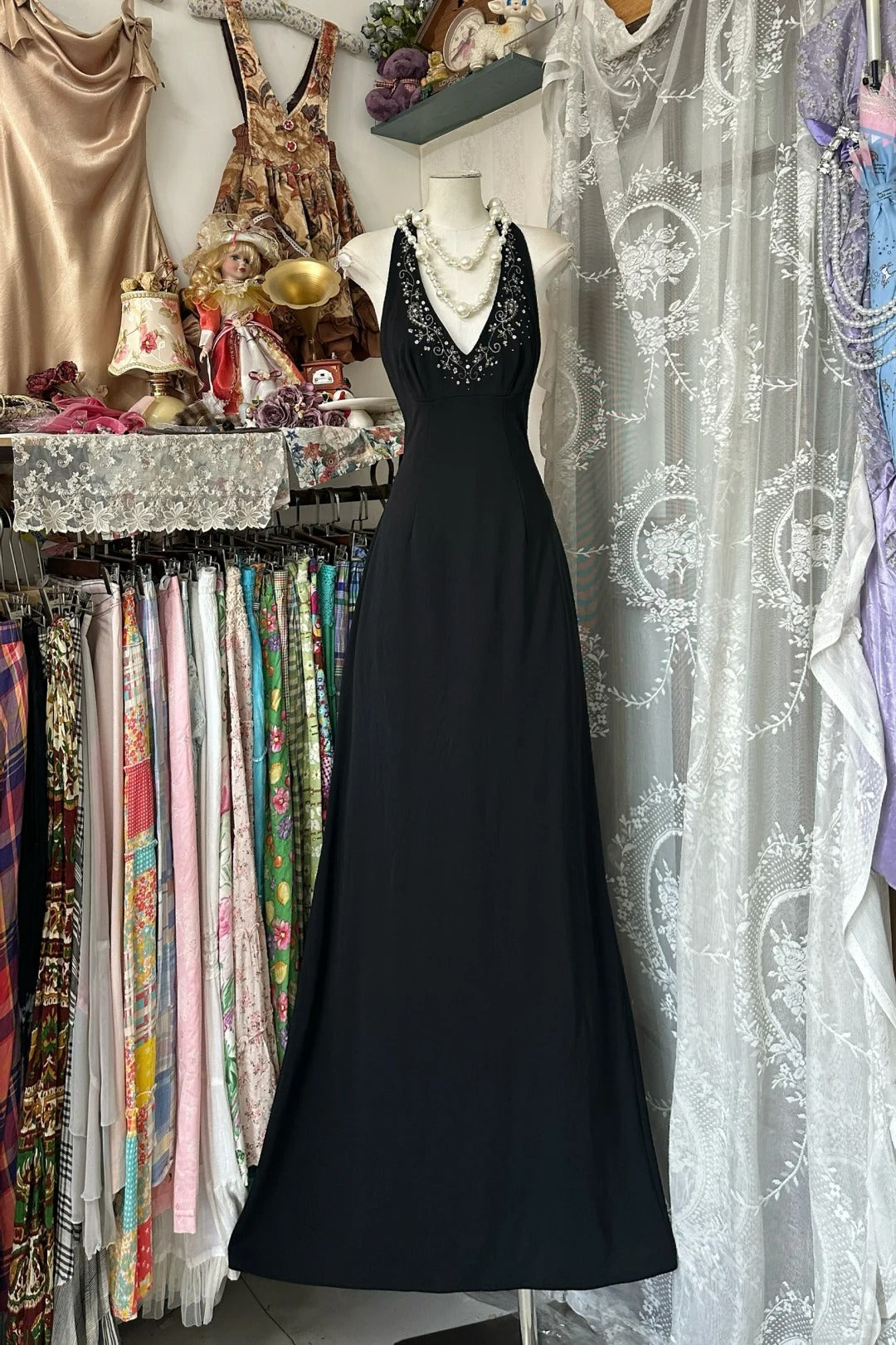 Girlhomeshops - Robe de soirée longue en mousseline de soie, style rétro, motif floral noir, élégante, pour anniversaire, gh5174