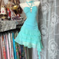 Robe de soirée courte élégante en mousseline de soie bleu clair à volants, style vintage, gh4776