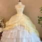 girlhomeshops-Gelb-Weißes, trägerloses, mit Strasssteinen verziertes, bodenlanges Abendkleid im Court-Stil aus Tüll mit Farbverlauf gh6368