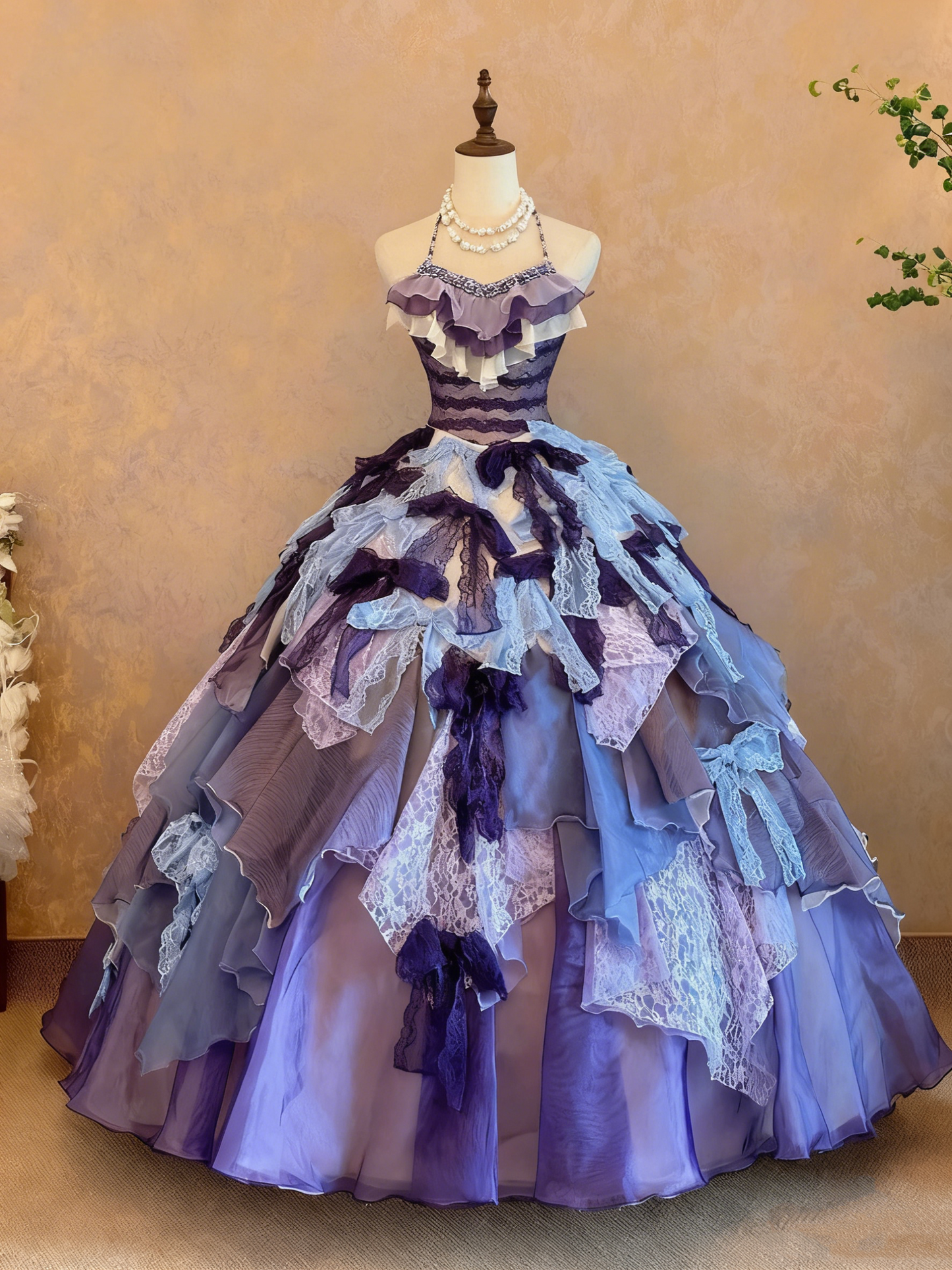girlhomeshops-Lila-Blaues Farbverlauf-Tüll-Halter-Ausschnitt-Spitzenschleifen-verziertes bodenlanges Kleid im Court-Stil gh6366