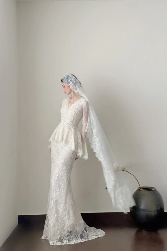 girlhomeshops- Vintage White Lace V-Neck Long Sleeve Mermaid Long Court Style Wedding Gown gh6095