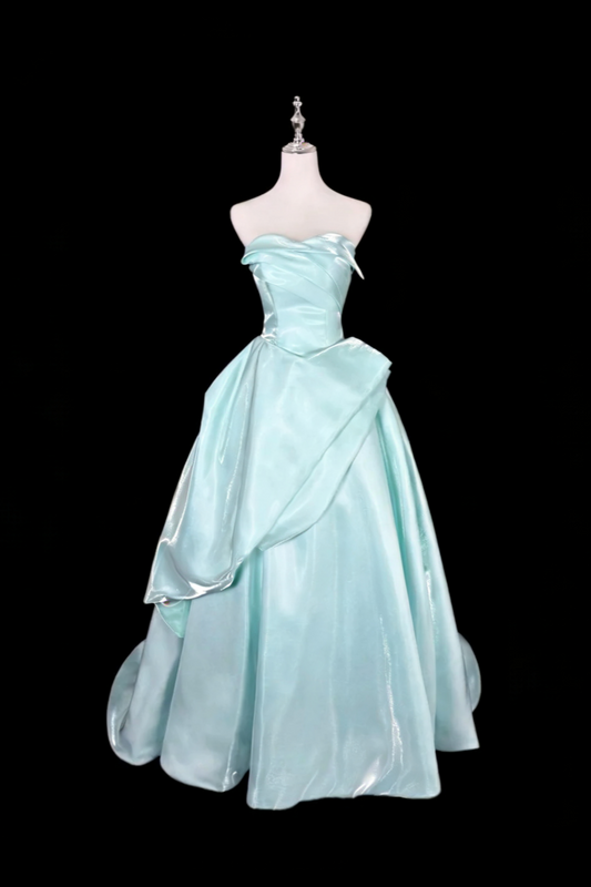 Minimalistisches, luxuriöses, eisblaues, trägerloses Ballkleid aus Satin mit 3D-Rüschen – perfekt für Dinnerpartys und Cocktailabende (gh6545)