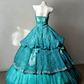 Lake Blue Star Wave trägerloses Pailletten-Spitzen-Ballkleid mit Lagenlook gh6928
