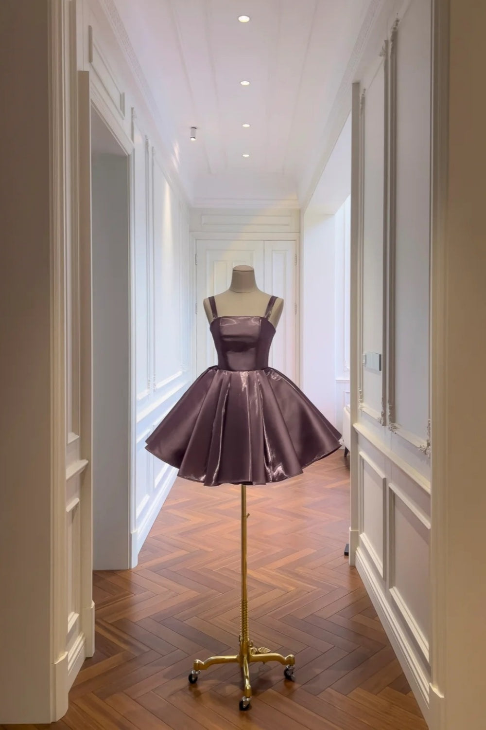 Glitzerndes lila Puffrock-Kurzes Geburtstagskleid/Abendkleid gh6794