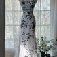 Weiß Elegant Romantisch Exquisite Schwarze Blumen Langes Chiffon Ballkleid Abendkleid Geburtstags-/Hochzeitsgast-/Urlaubspartykleid Ballkleid gh4020