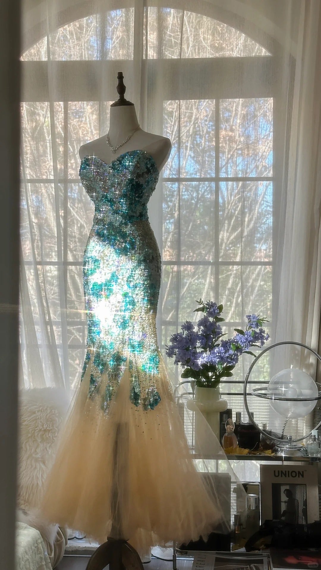 Blaues, wunderschönes, glänzendes, exquisites, perlenbesetztes, langes Chiffon-Tüll-Pailletten-Ballkleid, Abendkleid, Partykleid, Geburtstagskleid, Verabredungskleid, gh4162