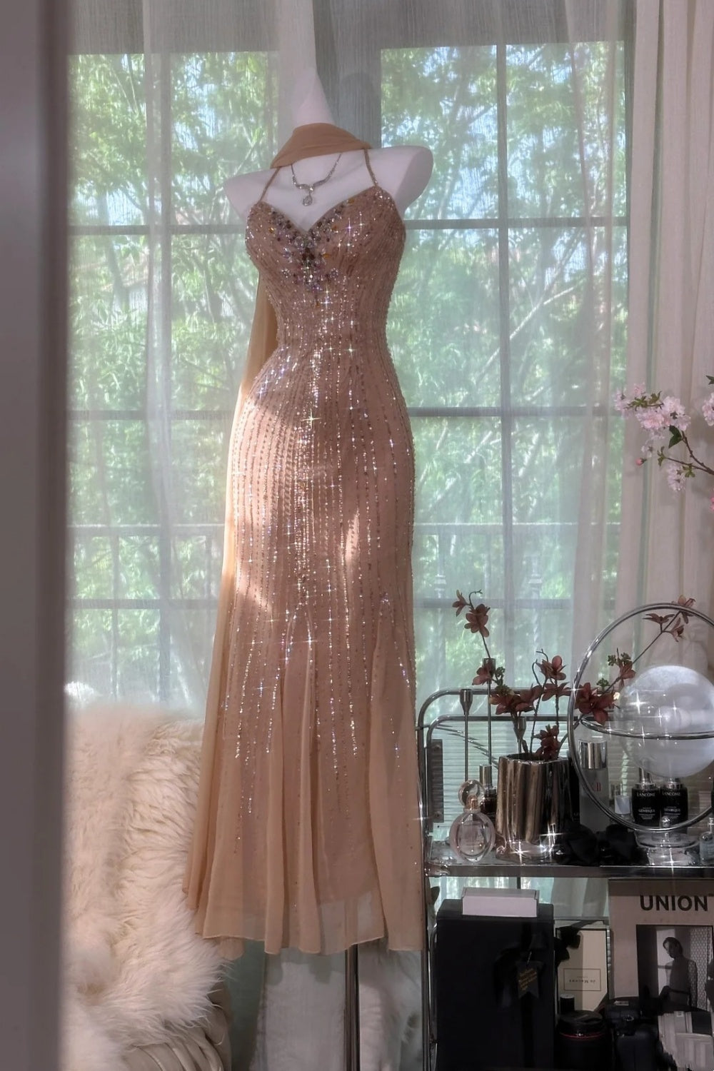 Luxuriöses Paillettenkleid mit gekreuzten Trägern | Champagnergoldenes Meerjungfrauen-Maxikleid aus Tüll für Galas, rote Teppiche, exklusive Partys und gesellschaftliche Anlässe gh6423