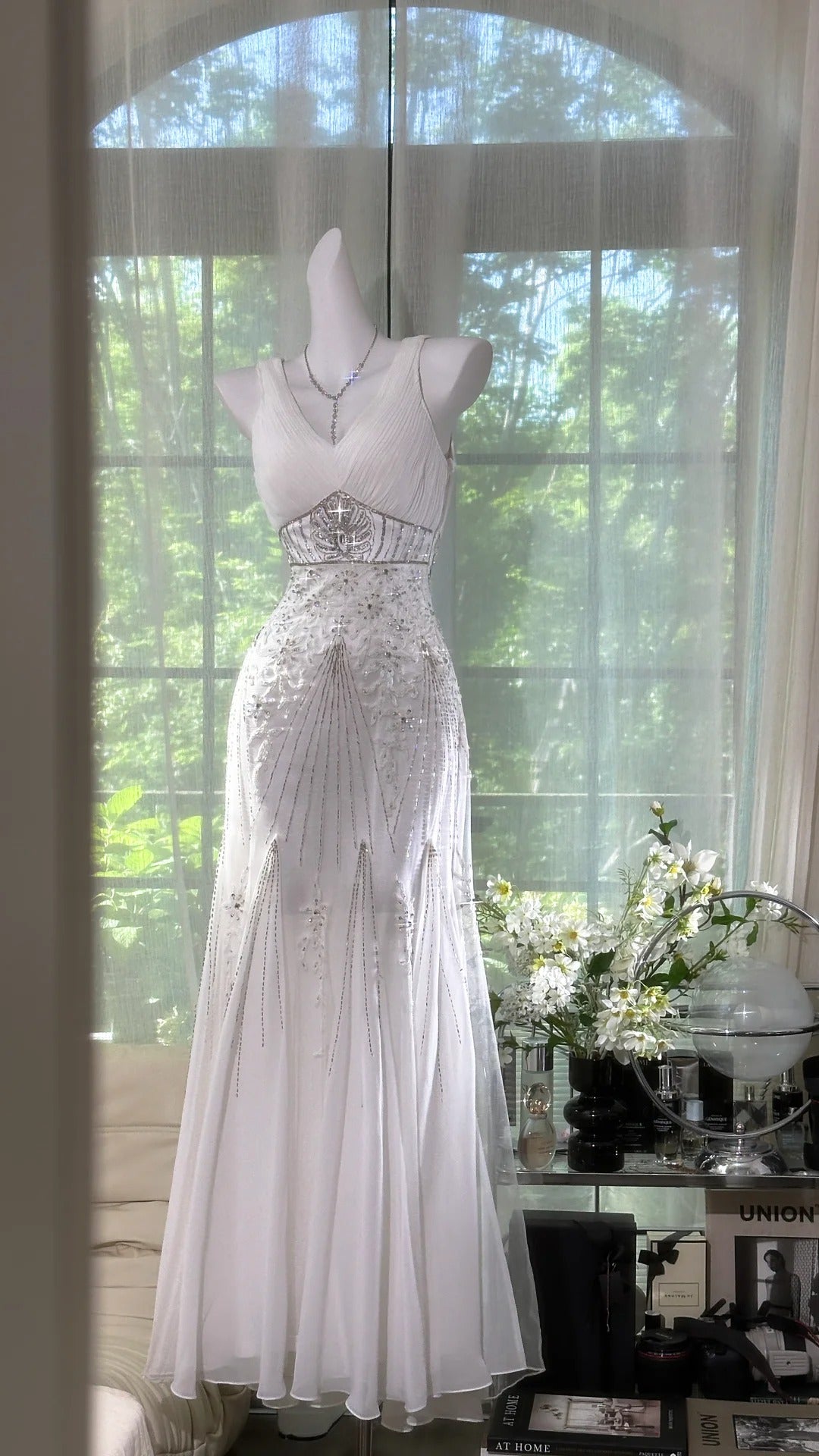 Girlhomeshops-Weißes, exquisites, perlenbesetztes, langes Chiffon-Ballkleid, Abendkleid, Partykleid, gh5077