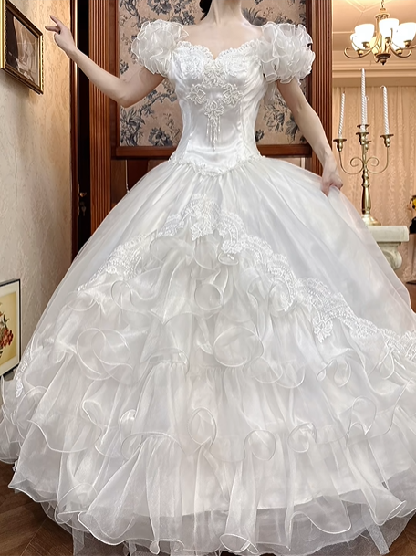 White Vintage Tulle Ball Gown Wedding Prom Dress, V‑Neck Ruffled Puff Sleeves, Lace Beaded Tassel Bodice, Multi‑Layer Curled Ruffle Cake Skirt gh8698