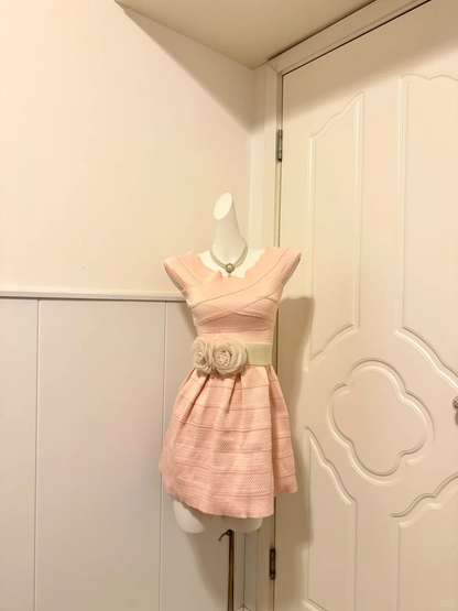 Light Pink Sleeveless Short Cocktail Dress, Off Shoulder Ruffle Neck 3D Floral Waistband A-Line Homecoming Party Gown gh9264