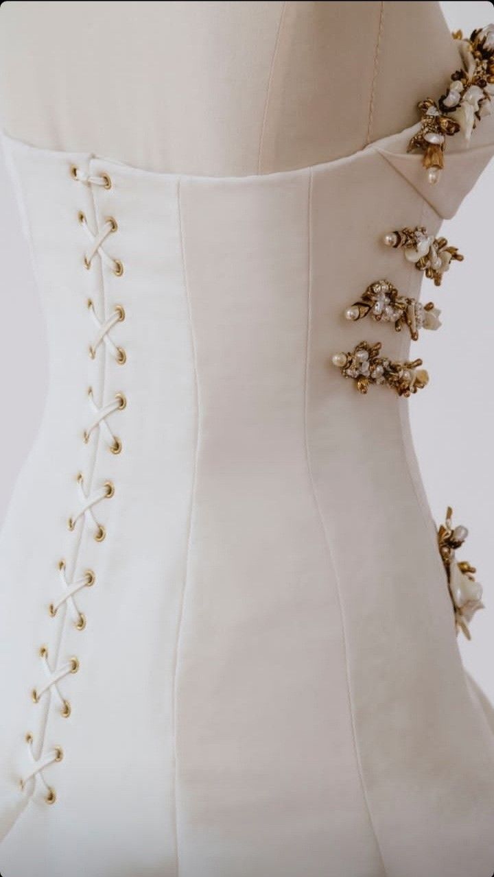 Girlhomeshops-Ivory and Gold Beaded Long Layered Floor-Length Wedding Dress with Train gh5389
