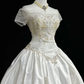 Short Sheer Sleeve White Satin Wedding Dress Heart Neck Gold Lace Embroidery Big Bow Princess Bridal Gown gh9556