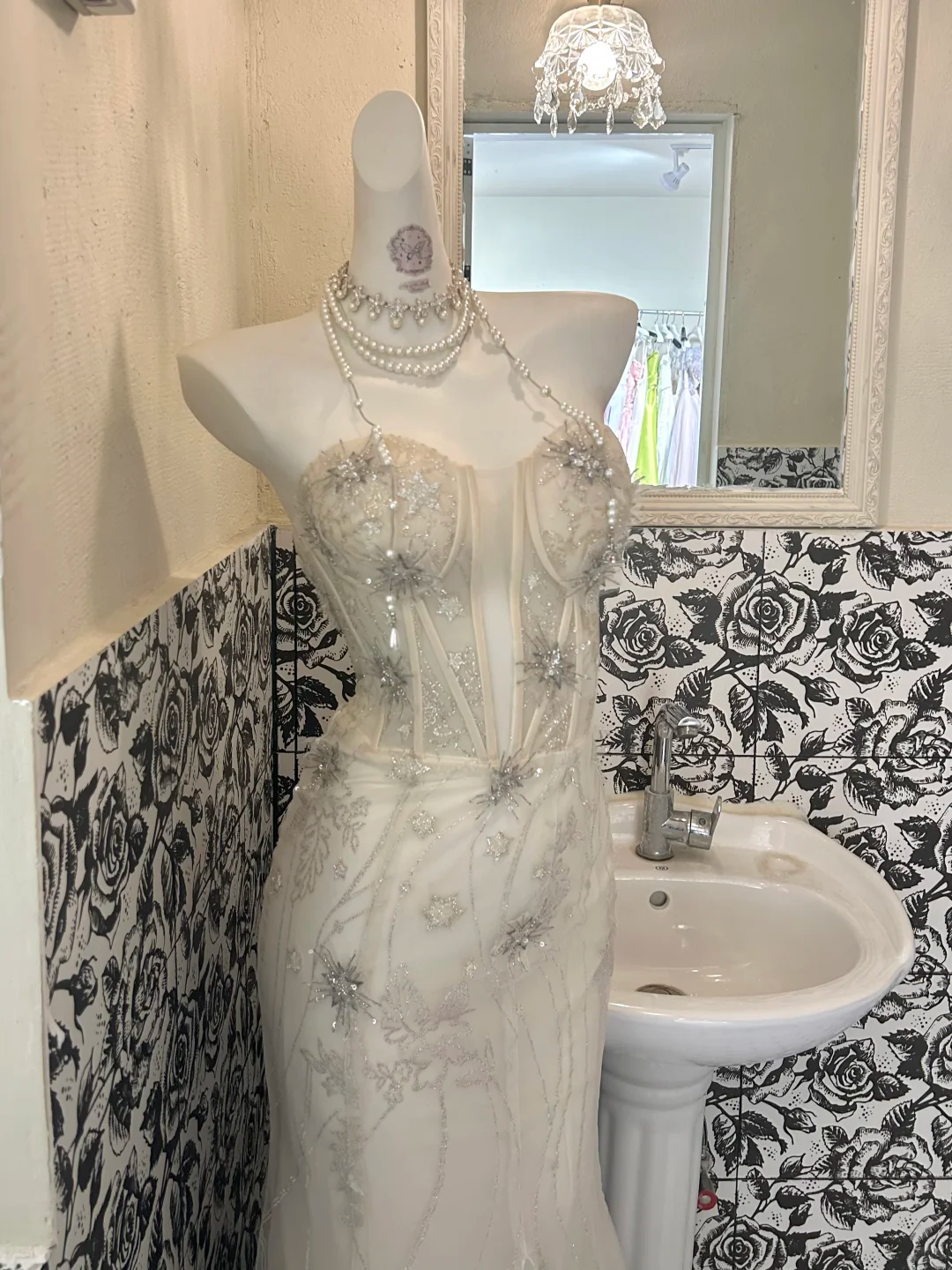 Ivory Strapless Waist-Cinched Slim Fit Hip-Hugging Sexy Mermaid Skirt Romantic Dress, Wedding Gown gh7694