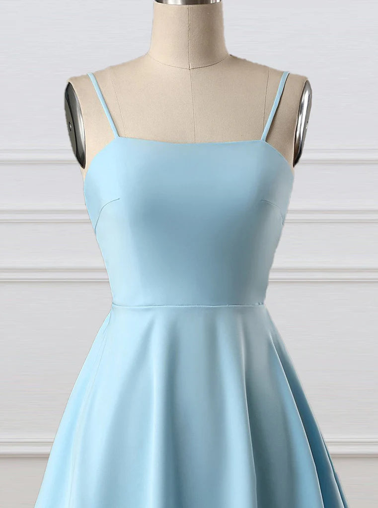 Robe de soirée courte en satin à bretelles spaghetti sans manches et nœud simple bleu gh808