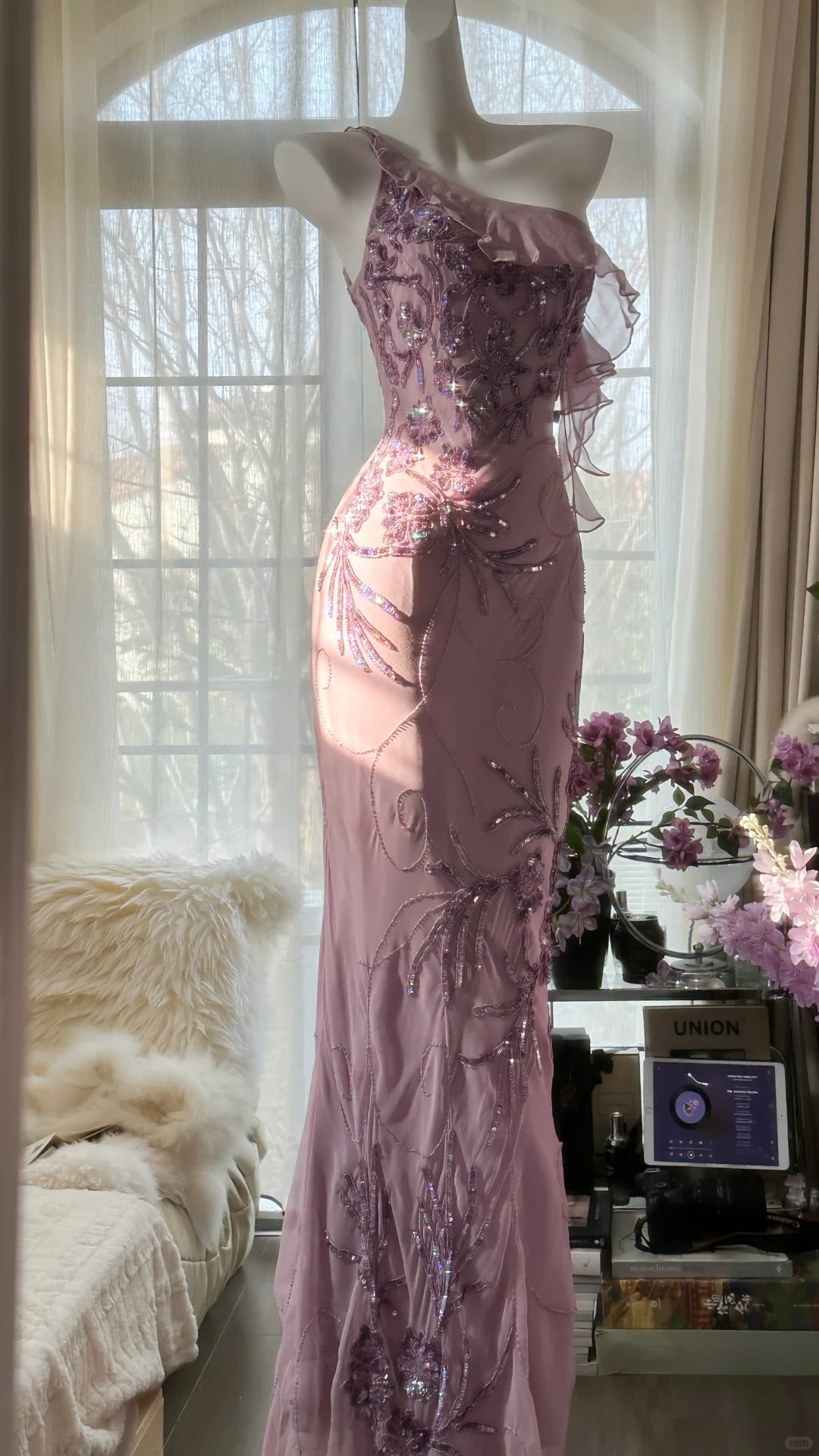 Rosa Lila Romantische One-Shoulder-Mode Elegante Exquisite Blumen Perlen Lange Chiffon Ballkleid Abendkleid Geburtstag Urlaub Partykleid Ballkleid gh4012