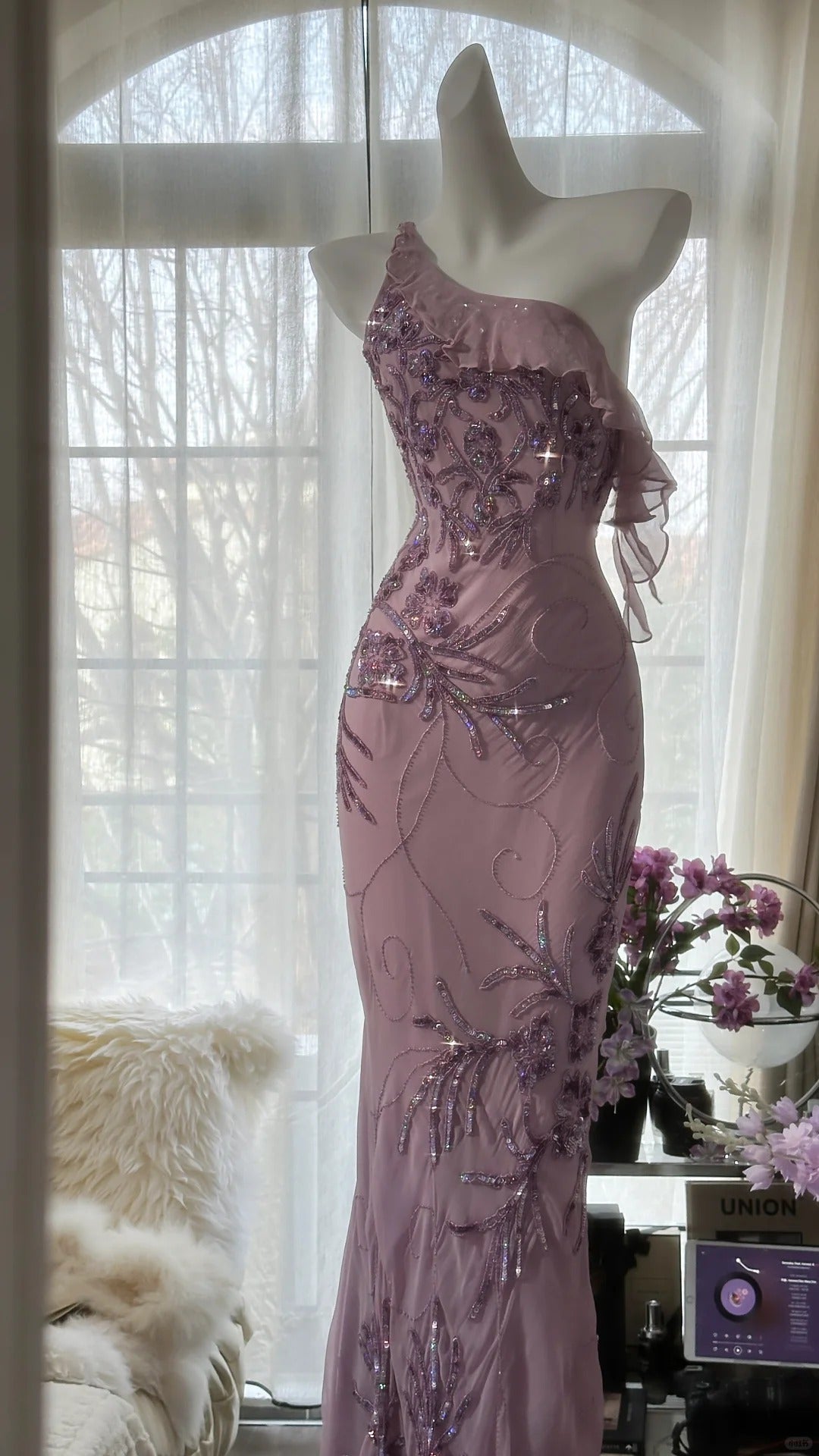 Rosa Lila Romantische One-Shoulder-Mode Elegante Exquisite Blumen Perlen Lange Chiffon Ballkleid Abendkleid Geburtstag Urlaub Partykleid Ballkleid gh4012