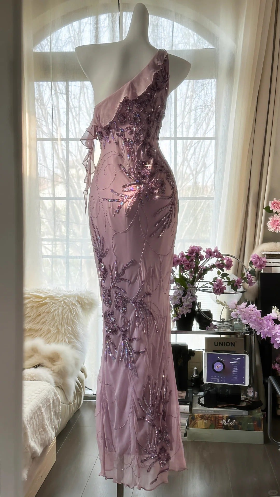 Rosa Lila Romantische One-Shoulder-Mode Elegante Exquisite Blumen Perlen Lange Chiffon Ballkleid Abendkleid Geburtstag Urlaub Partykleid Ballkleid gh4012