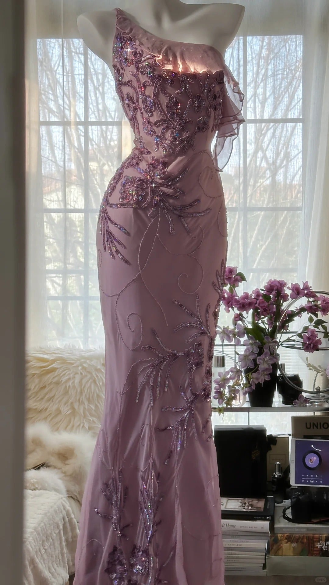 Rosa Lila Romantische One-Shoulder-Mode Elegante Exquisite Blumen Perlen Lange Chiffon Ballkleid Abendkleid Geburtstag Urlaub Partykleid Ballkleid gh4012