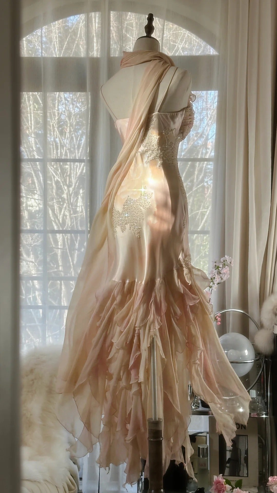 Hellrosa Wunderschönes, exquisites Perlenbesetztes Spaghettiträger-Lang-Chiffon-Satin-Ballkleid-Abendkleid für Geburtstage/Feiertagspartys Ballkleid gh4064