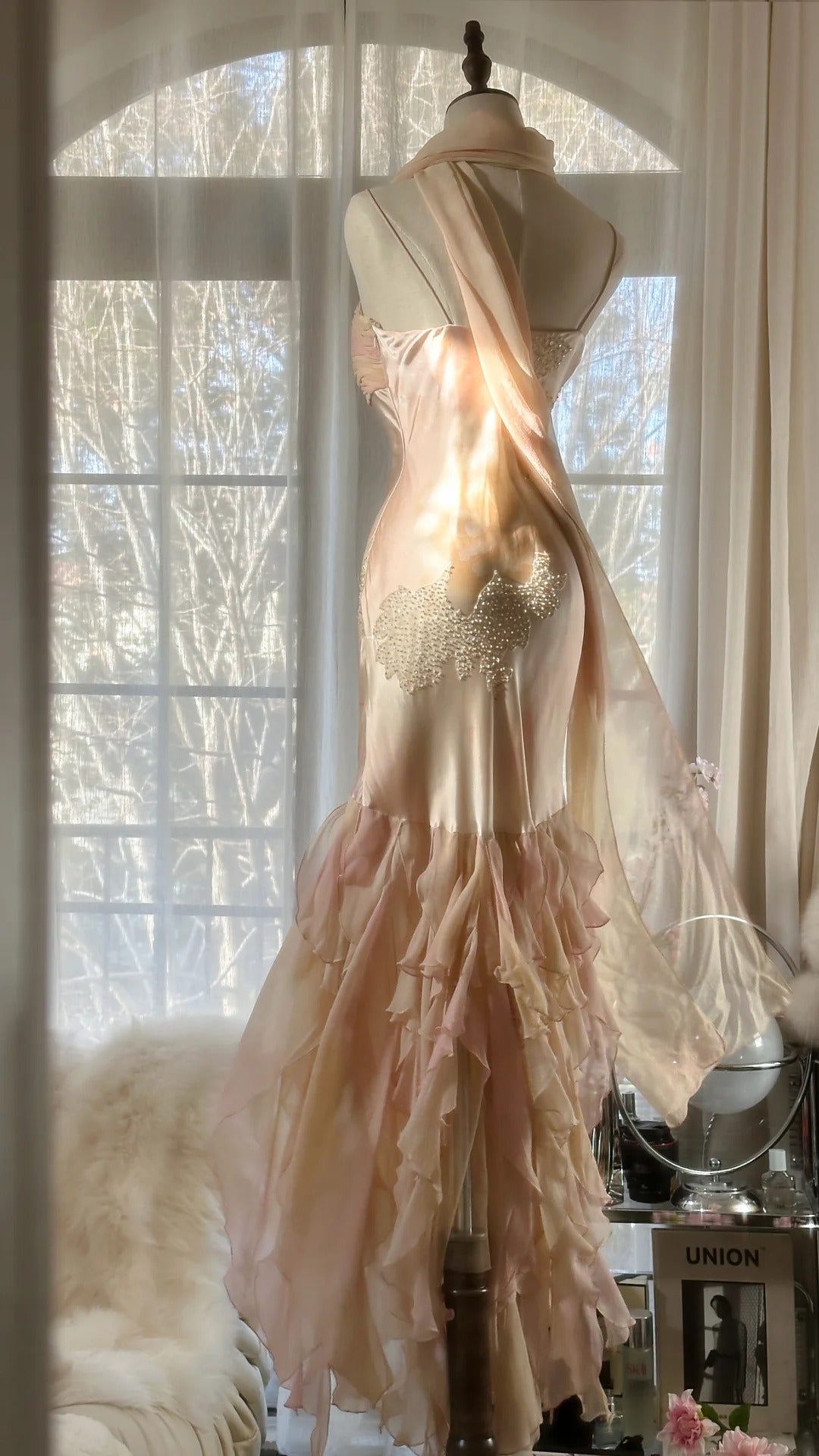 Hellrosa Wunderschönes, exquisites Perlenbesetztes Spaghettiträger-Lang-Chiffon-Satin-Ballkleid-Abendkleid für Geburtstage/Feiertagspartys Ballkleid gh4064