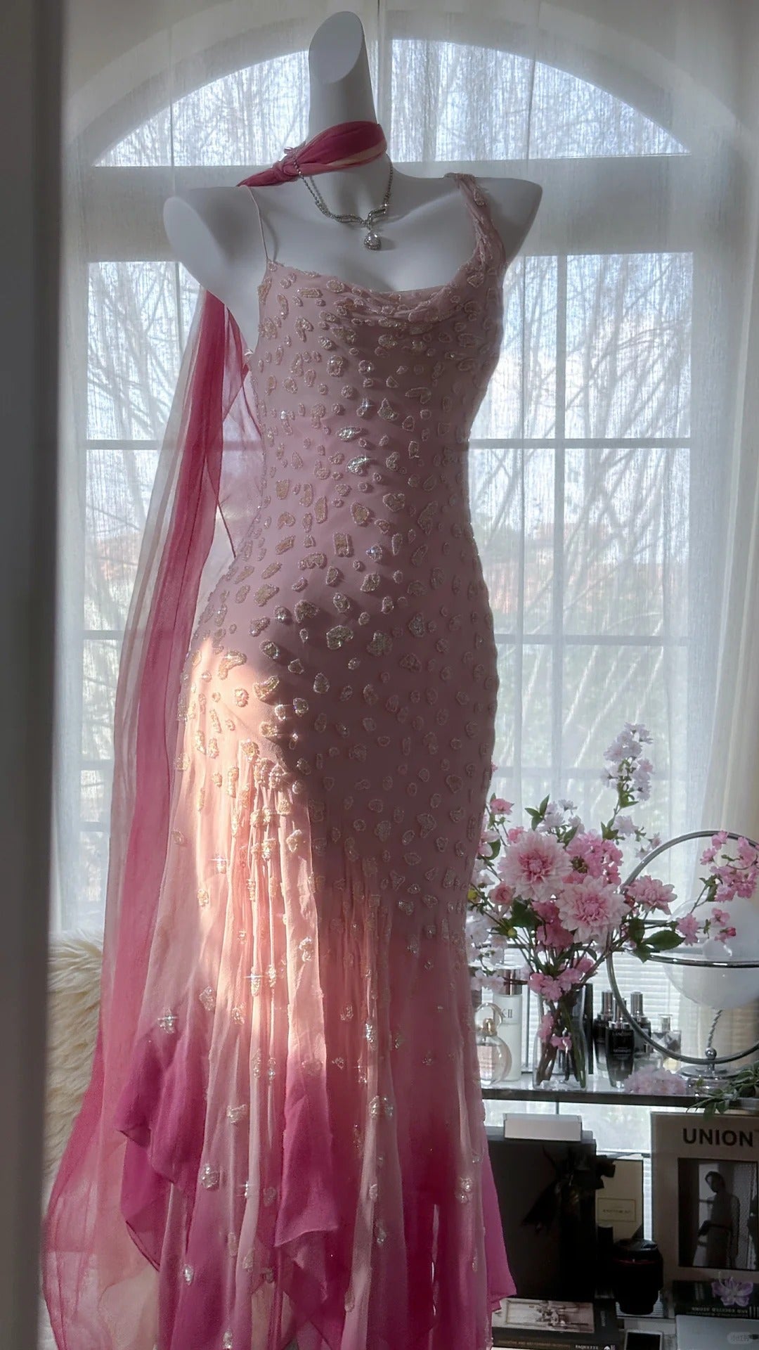 Rosa Farbverlauf Luxus Wunderschöne Retro Mode Exquisite Perlen Lange Chiffon Ballkleid Geburtstag Party Kleid Abendkleid Ballkleid gh3974