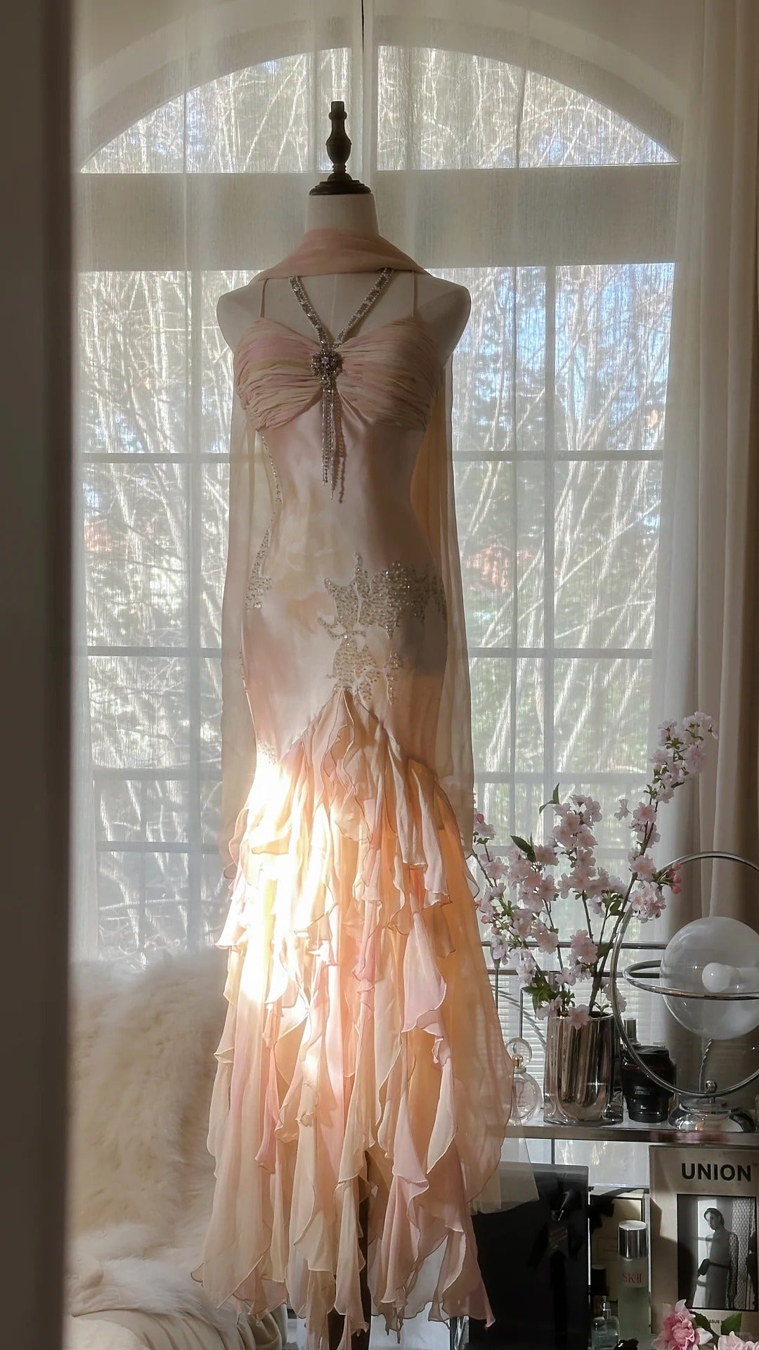 Hellrosa Wunderschönes, exquisites Perlenbesetztes Spaghettiträger-Lang-Chiffon-Satin-Ballkleid-Abendkleid für Geburtstage/Feiertagspartys Ballkleid gh4064
