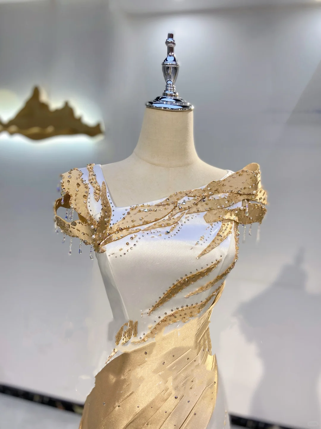 Gold & White Color Block Waist-Cinched Fitted Smooth Line Slimming Elegant Evening Dress, Fairy Gown, Romantic Gown gh7399