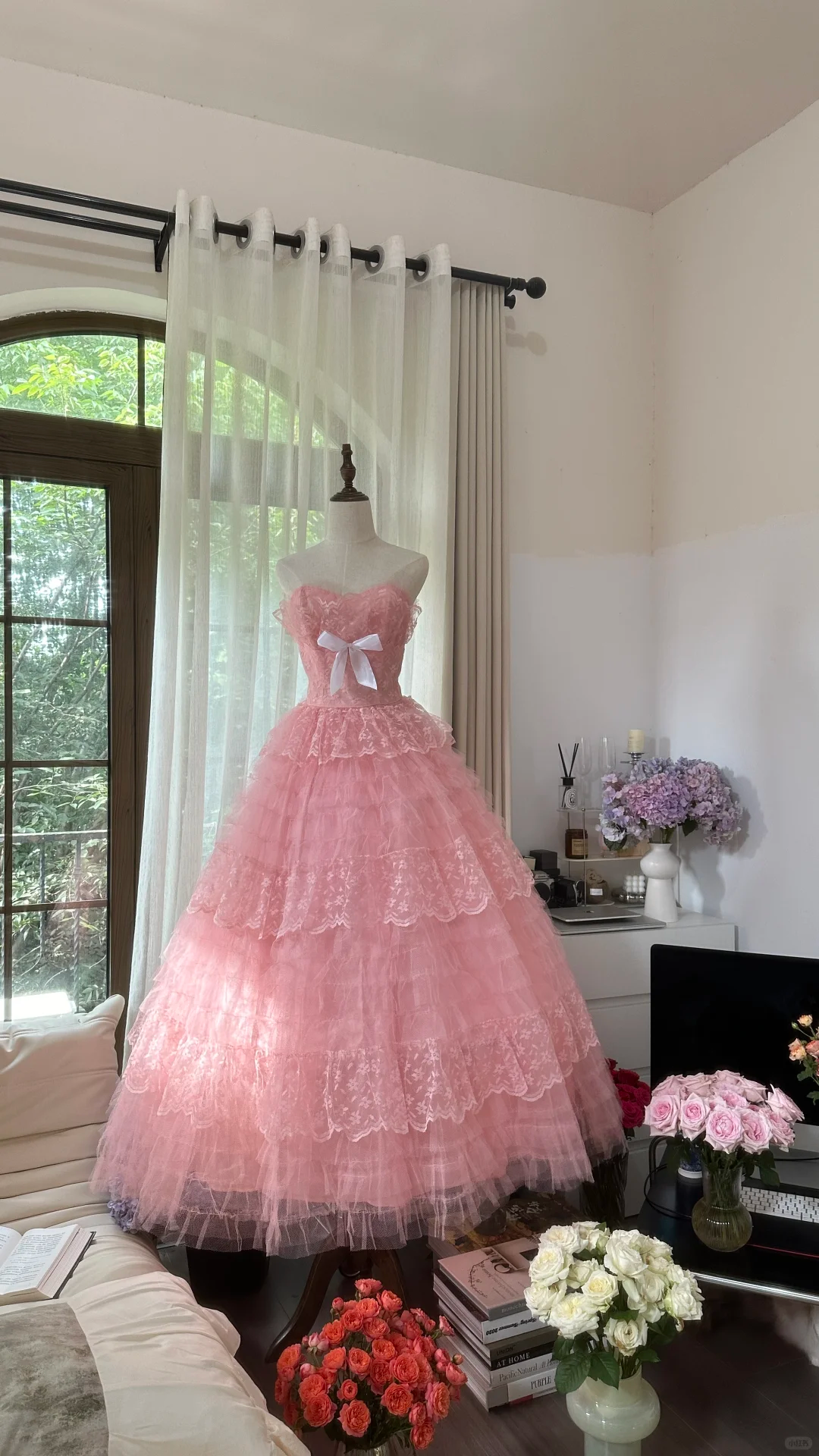 Rosa süße Mode elegante exquisite Spitze Bogen lange Tüll Spitze Prinzessin Ballkleid Abendkleid Geburtstagskleid Erwachsene Zeremonie Kleid gh4033