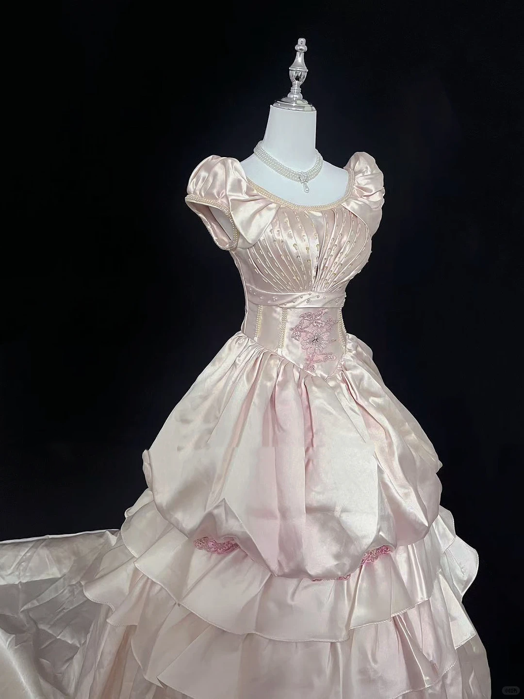 Blush Pink Vintage Royal Style Cinched Waist Voluminous Elegant Skirt Luxury Long Romantic Dress, Wedding Gown gh8019