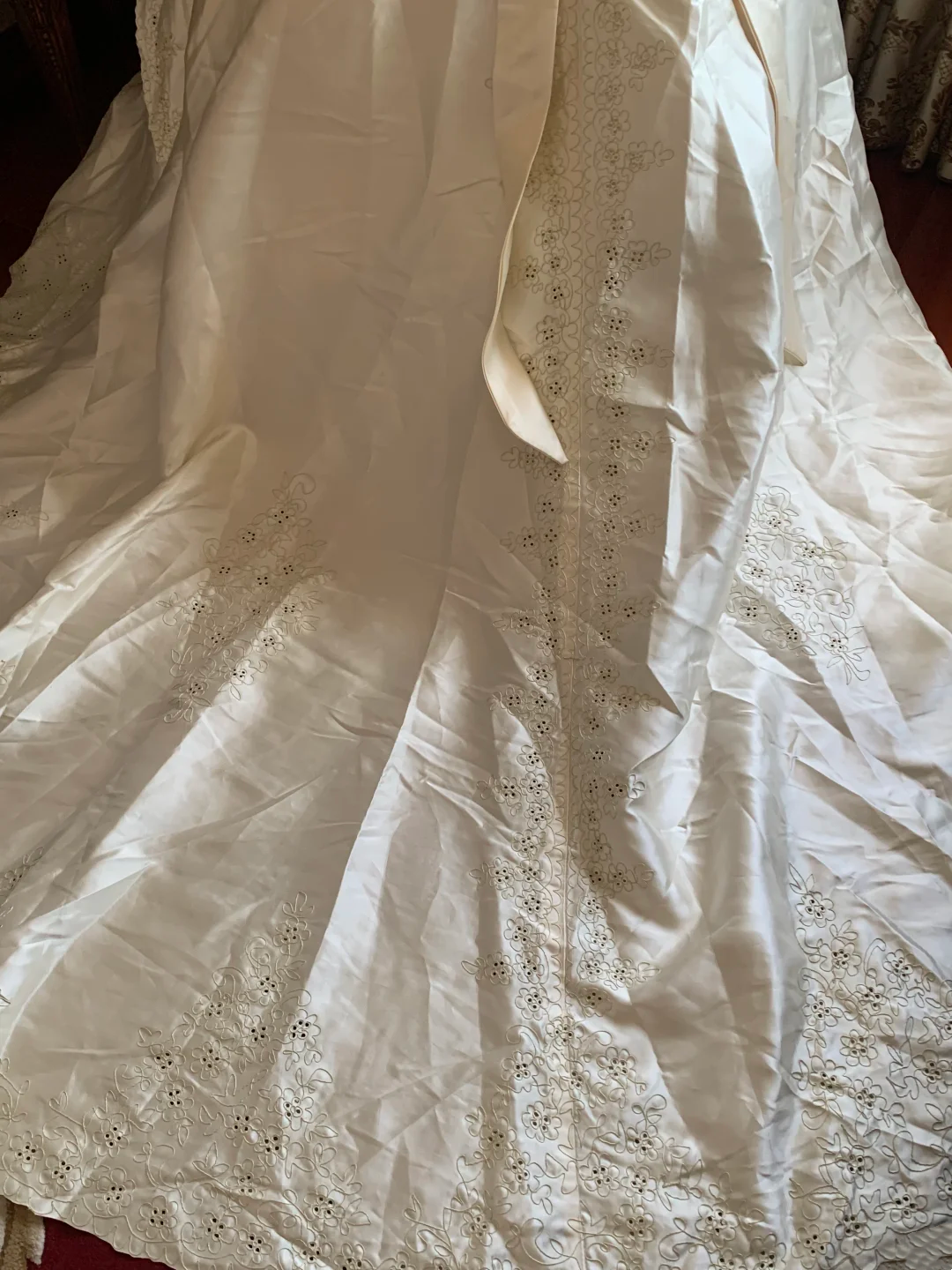 Ivory Strapless Waist-Cinched Voluminous Skirt Prom Dress, Evening Gown, Wedding Dress, Graduation Gown gh7254