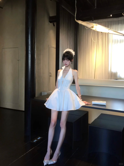 Women Elegant White Halter Homecoming Dress Deep V Neck Cutout Backless A-Line Flare Short Prom Gown gh9446