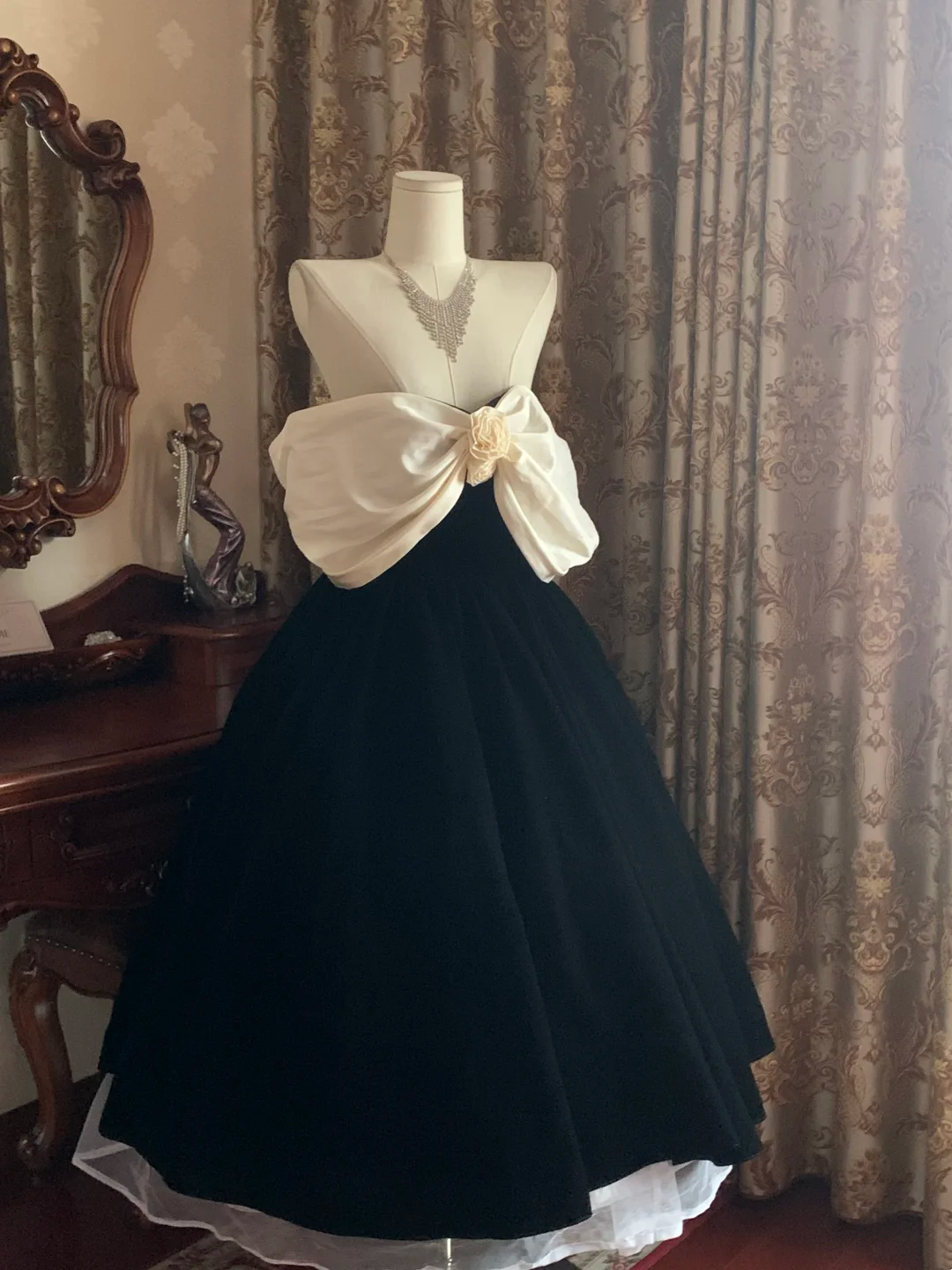 Black Off-the-Shoulder Waist-Cinched A-Line Voluminous Skirt Prom Dress, Evening Gown, Graduation Gown gh7256
