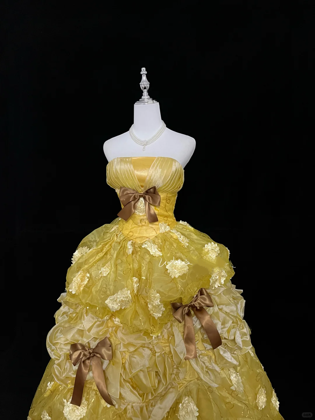 Yellow Strapless Cinched Waist Voluminous Princess Skirt Long Romantic Dress, Wedding Gown gh7936