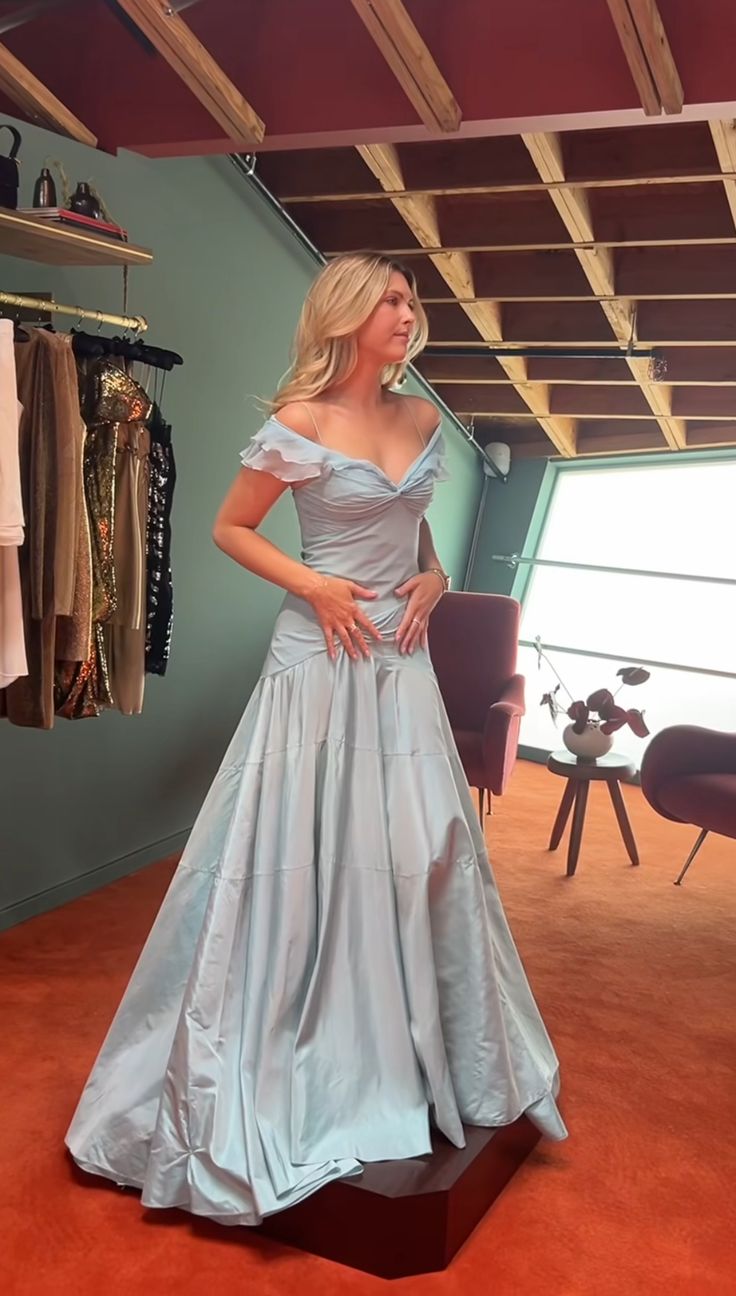 Blue elegant simple off-shoulder tulle long ball gown evening dress gh3018