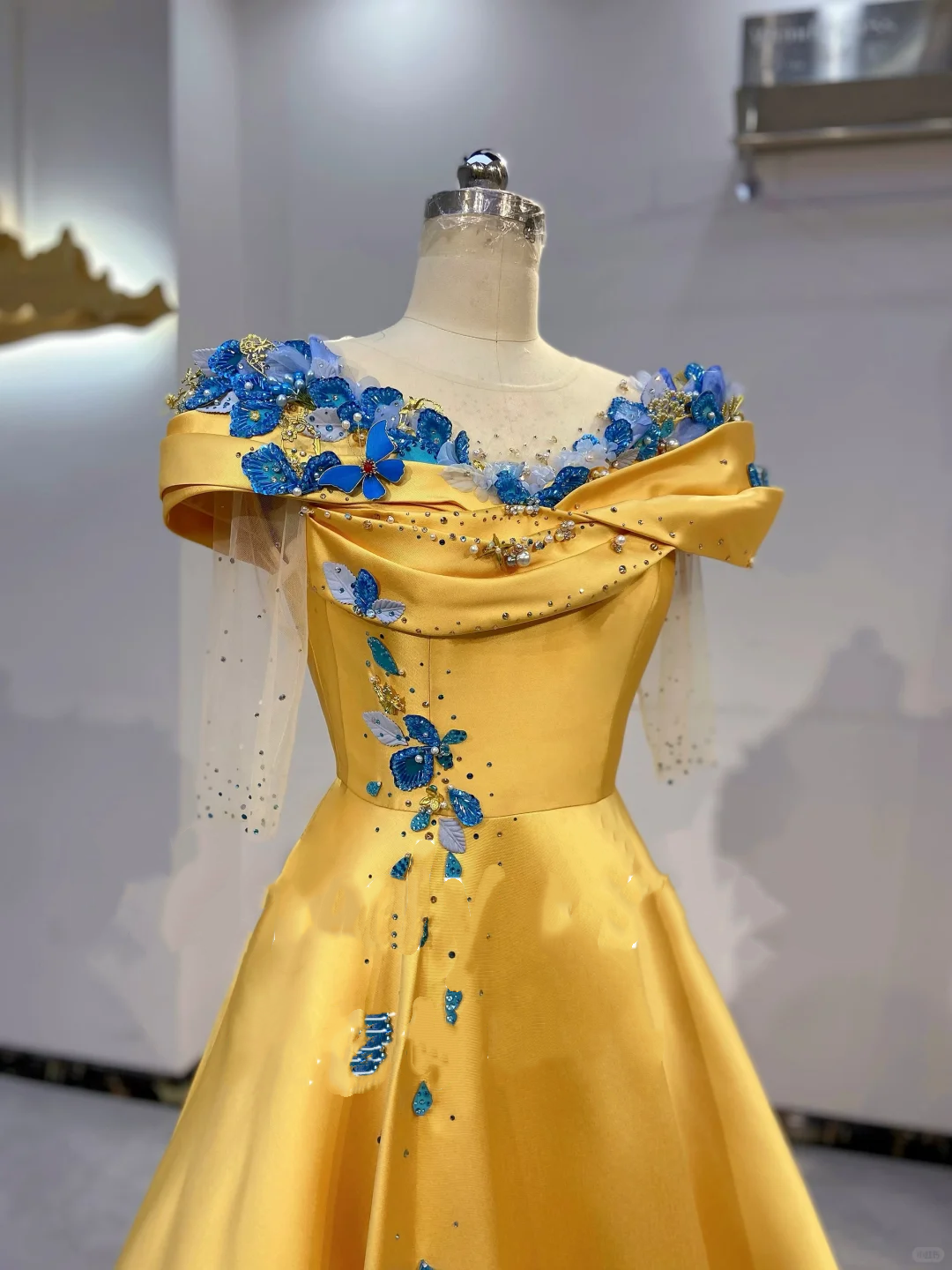 Gold Evening Dress with Blue Floral Neckline, Waist-Cinched Fitted Full Flared Long Gown, Fairy Gown, Romantic Gown gh7405