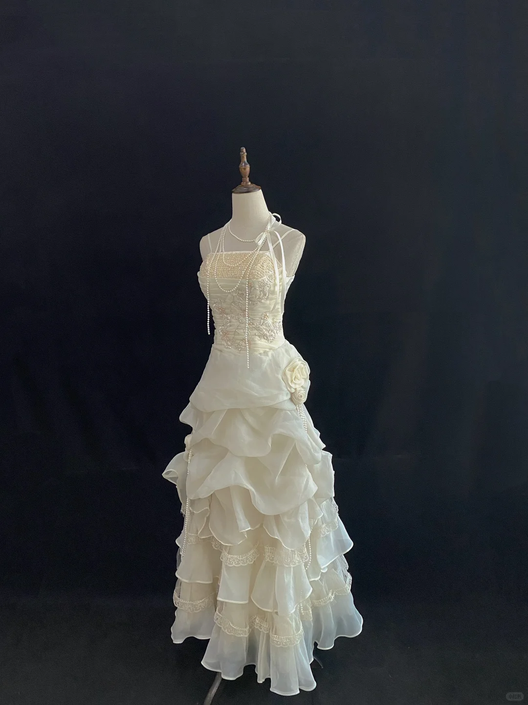 Light Apricot Spaghetti Strap Long Romantic Gown, Cinched Waist, Full Flared Skirt, Vintage Elegant Wedding Gown gh8113