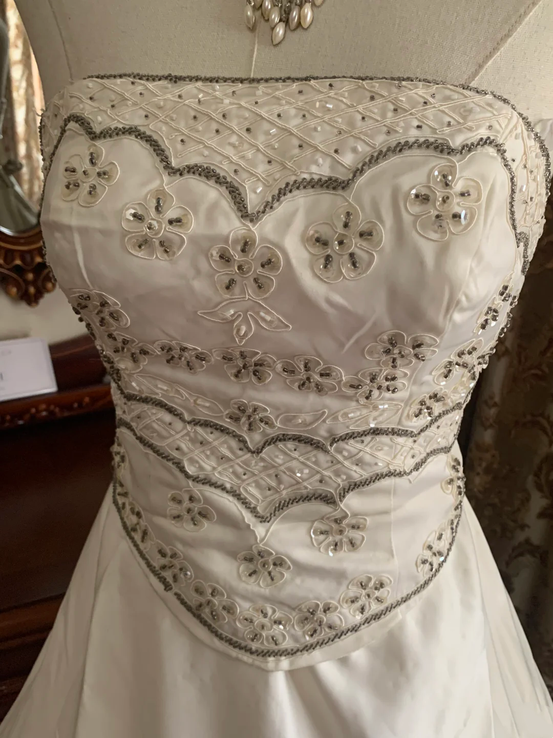 White Vintage Strapless Waist-Cinched Voluminous Skirt Prom Dress, Evening Gown gh7259