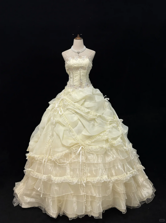 Light Yellow Vintage Palace Strapless Cinched Waist Voluminous Skirt Long Romantic Dress, Wedding Gown gh7939