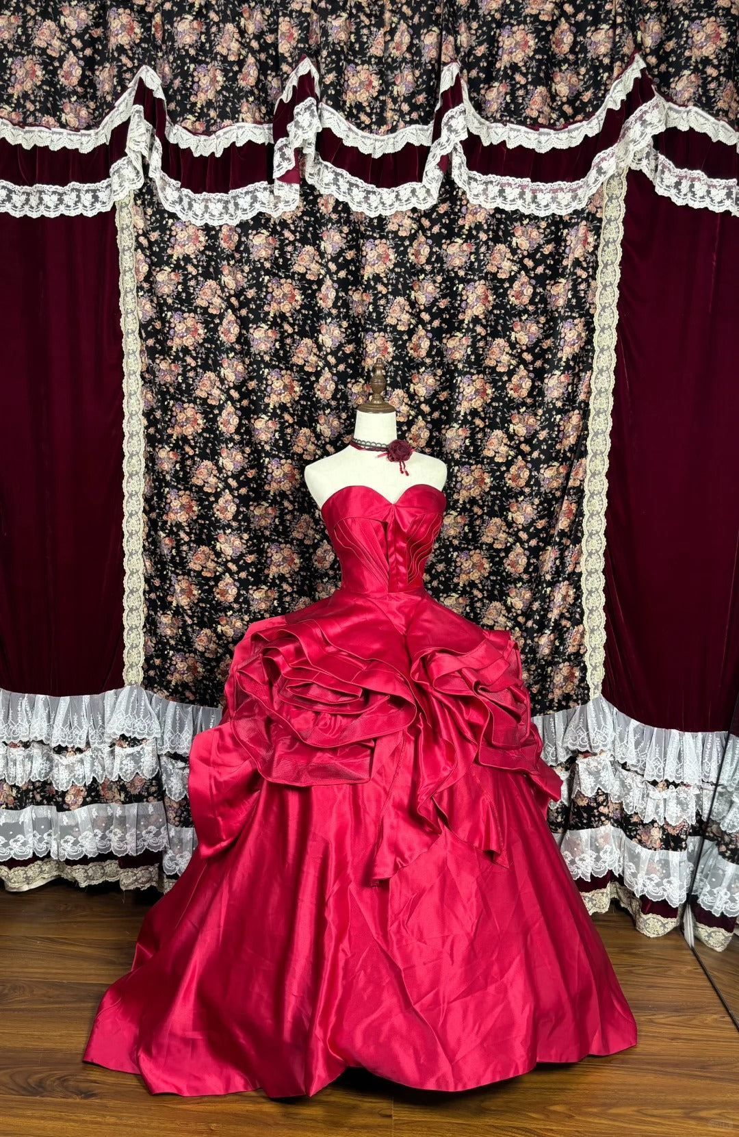 Rotes, langes Satin-Ballkleid-Abendkleid gh4767