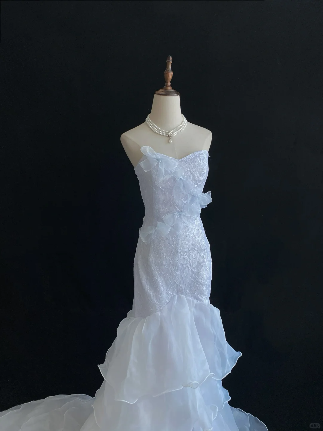 White Strapless Long Romantic Dress, Cinched Waist, Slim Bodycon Fit, Mermaid Skirt, Wedding Gown gh8115