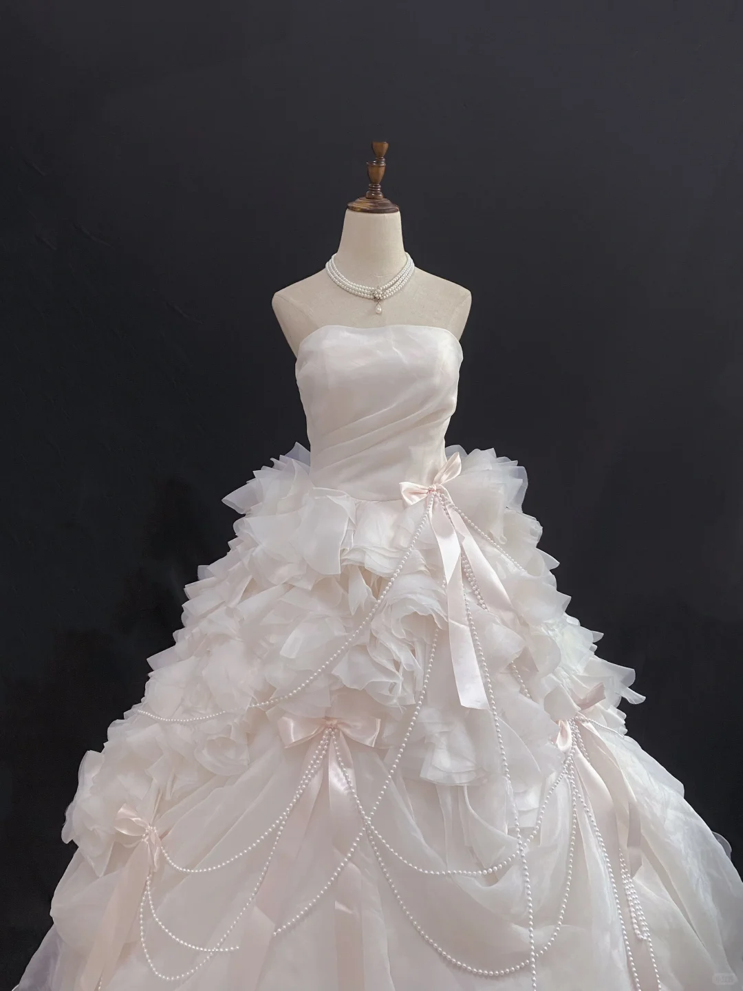 Blush pink strapless long romantic gown with cinched waist and fluffy tiered cake skirt, wedding dress & bridal gown gh8218