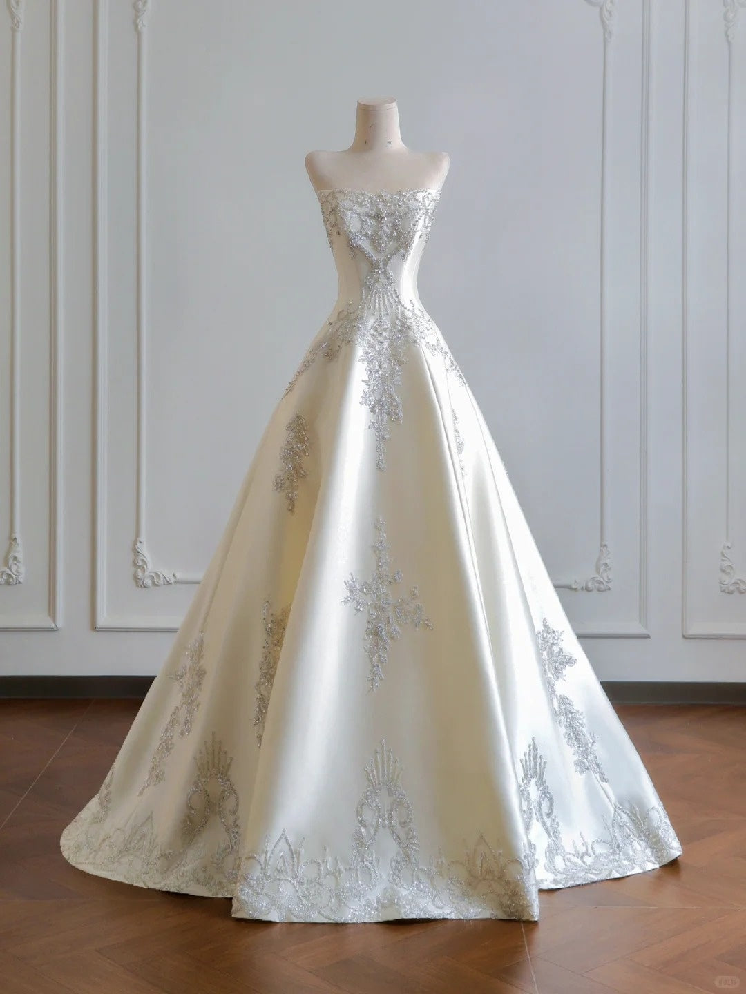 Girlhomeshops--White exquisite beaded long satin prom wedding dress gh5482