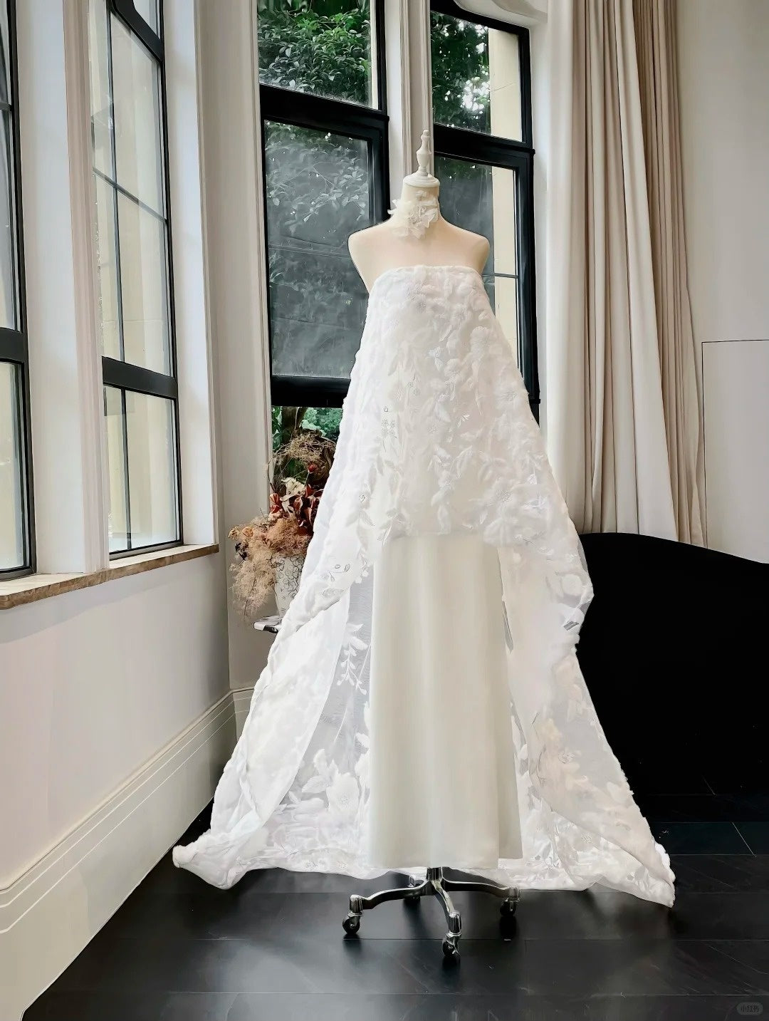 Girlhomeshops – Weißes, exquisites, langes, elegantes Feen-Hochzeitsballkleid gh5446