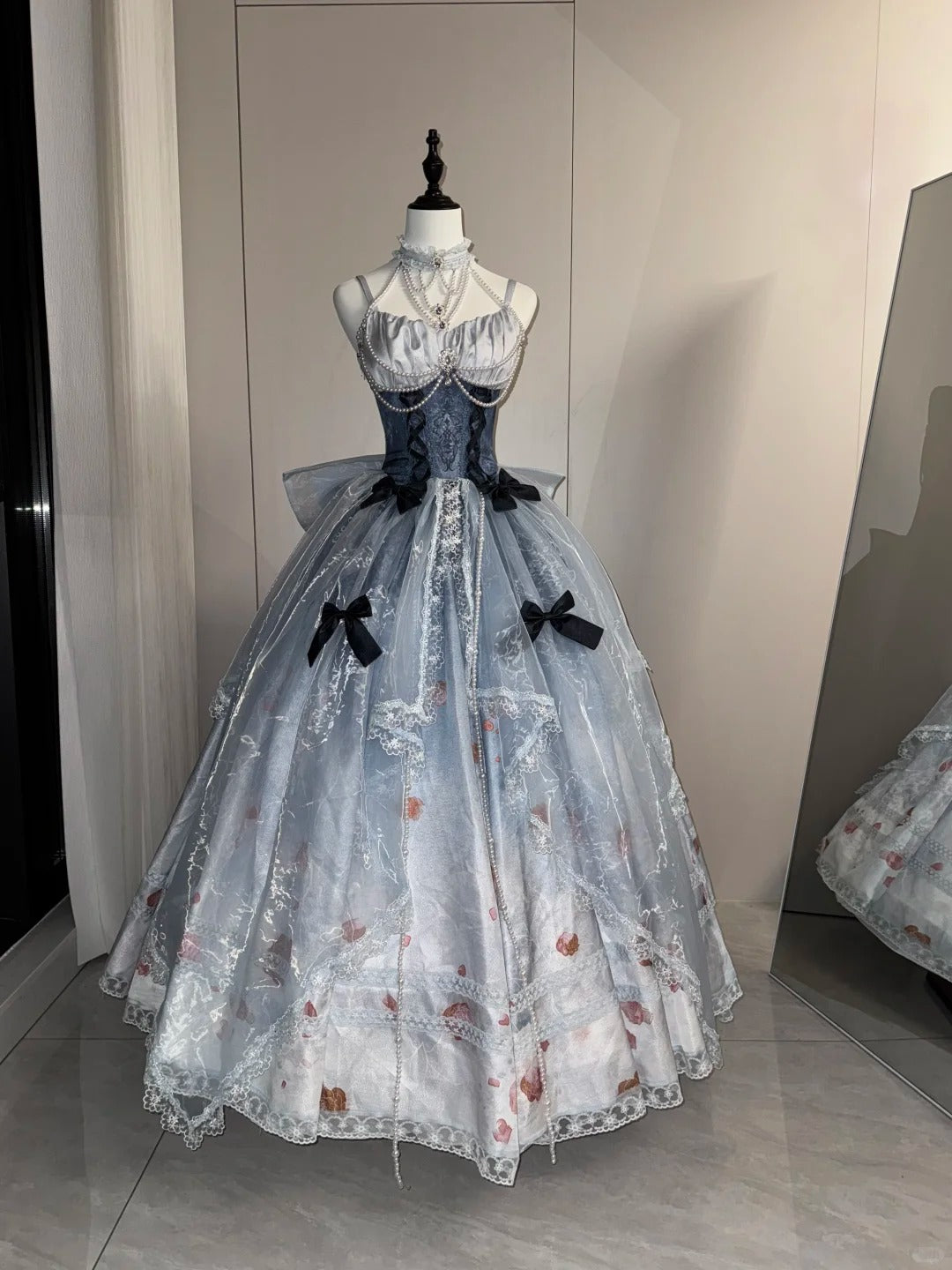 Girlhomeshops - Grau Blau Fantasie Blumen Lange Tüll Ballkleid Quinceanera Kleider gh5052