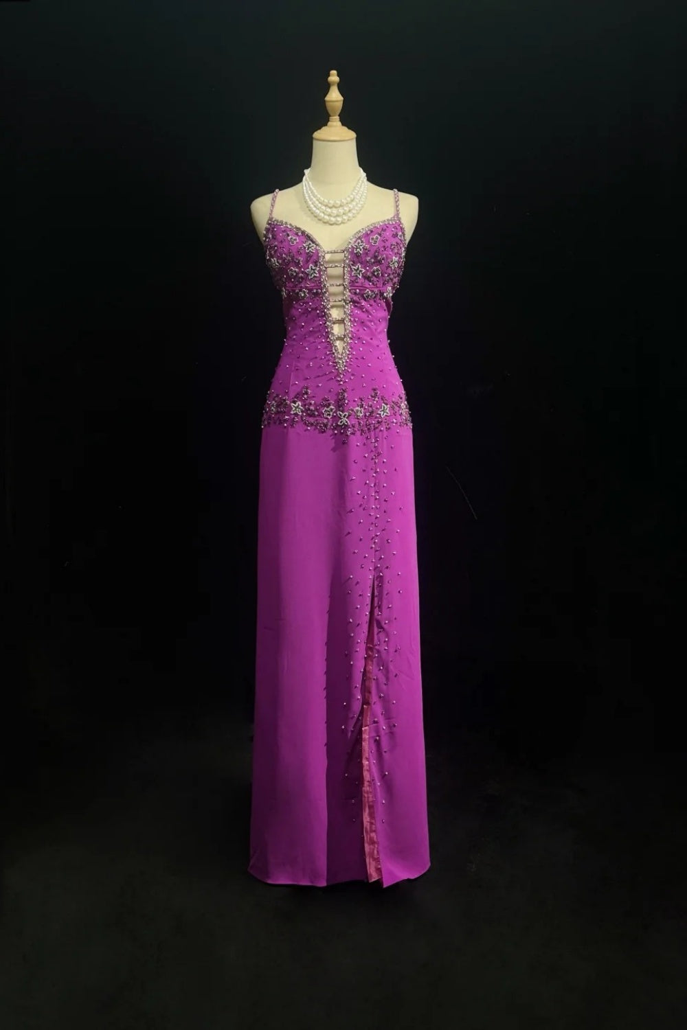 girlhomeshops-Langes, lila perlenbesetztes Satin-Abendkleid gh6245