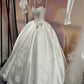Girlhomeshops--Wedding dress princess satin sweet classic elegant long wedding dress exquisite lace gh5447